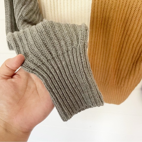 A New Day Crop Tan Cream Grey Black Color Block Pullover Women’s Sweater Small - Picture 5 of 7